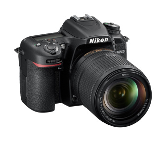 Цифровая фотокамера Nikon D7500 18-140 VR Kit Black